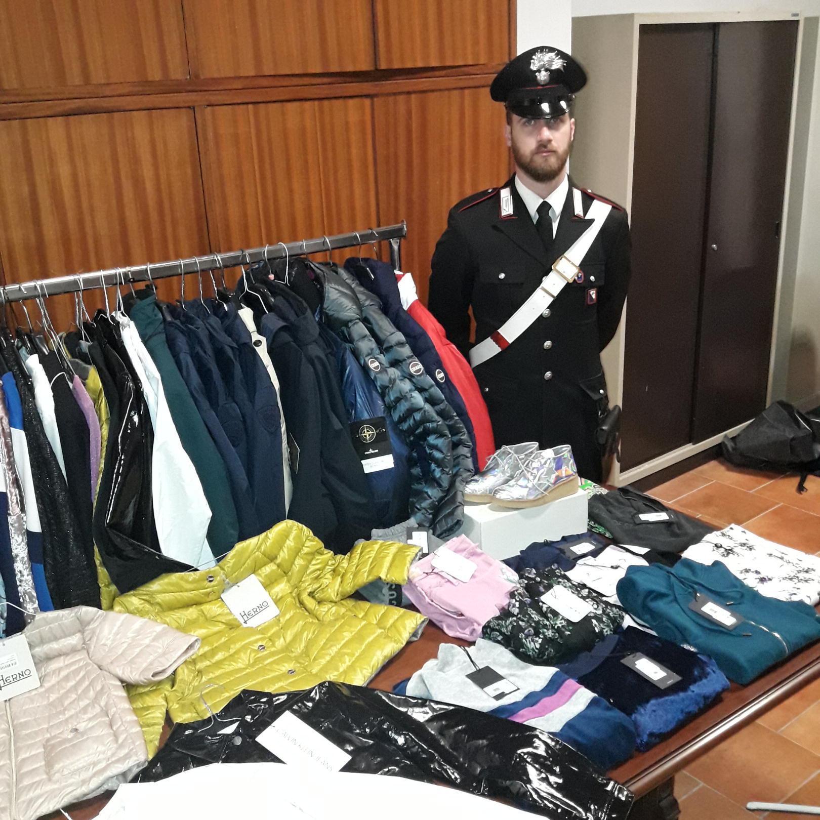 La refurtiva recuperata dai carabinieri a Pontedera