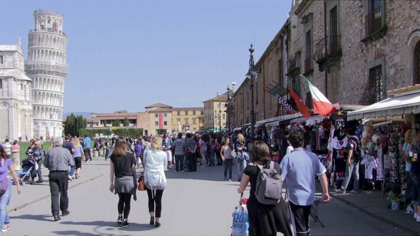 Le bancarelle quando erano in piazza Duomo