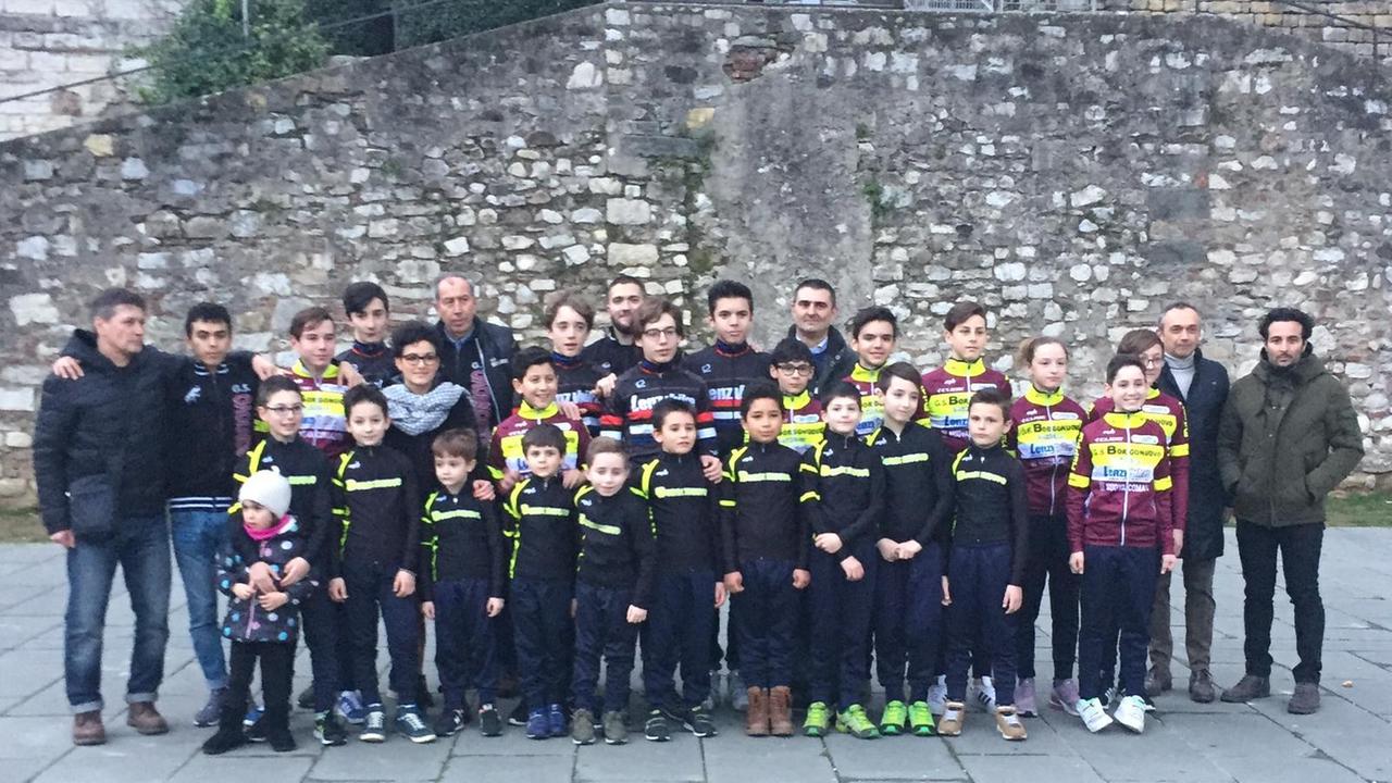 I giovani atleti del Lenzi Bike Borgonuovo