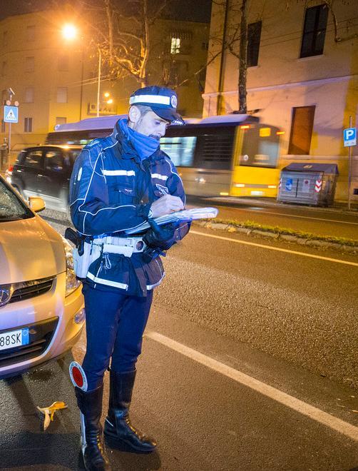 Un camion trasportava liquidi infiammabili In tutto 47 violazioni 