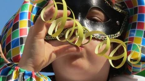 Non è divertente se a scuola sparisce anche il Carnevale