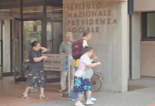 L’ingresso della sede provinciale dell’Inps