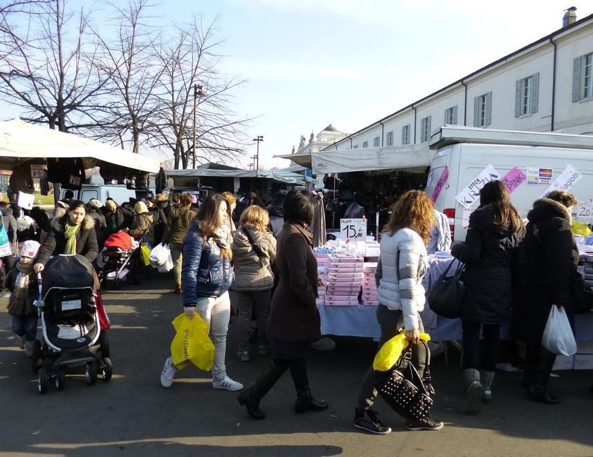 Una domenica di shopping lungo l’anello del Novi Sad
