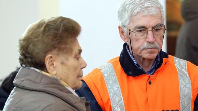 Volontari in lacrime per salutare il collega e amico