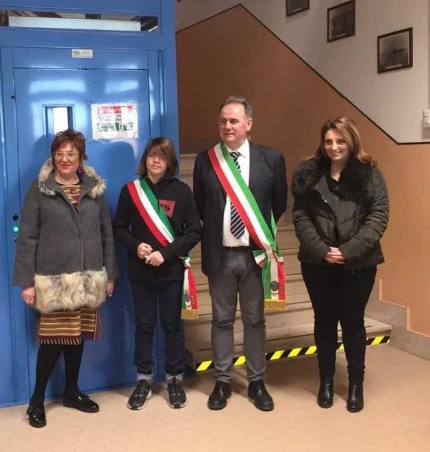 Un nuovo ascensore all’interno della scuola