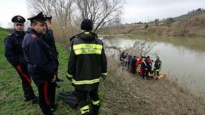 Anziano scompare da casa ricerche dei sommozzatori in Arno