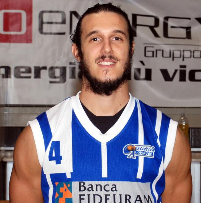 Grande Argenta nel derby Piega la Scuola Ferrara e consolida il secondo posto