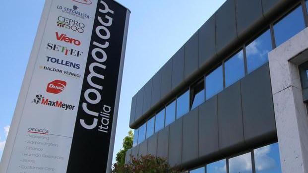 Vertenza Cromology Calano i licenziamenti Ora il piano di rilancio
