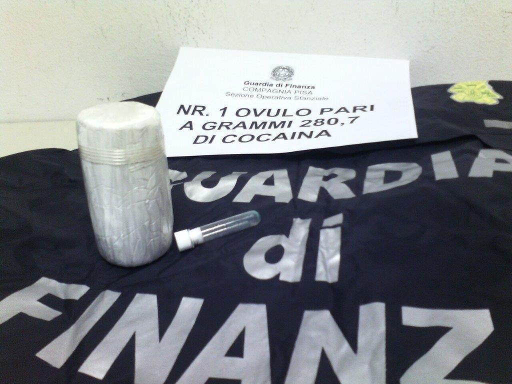 Un sequestro di cocaina da parte della guardia di finanza