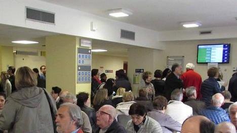 Persona in attesa degli esami in ospedale (foto d'archivio)