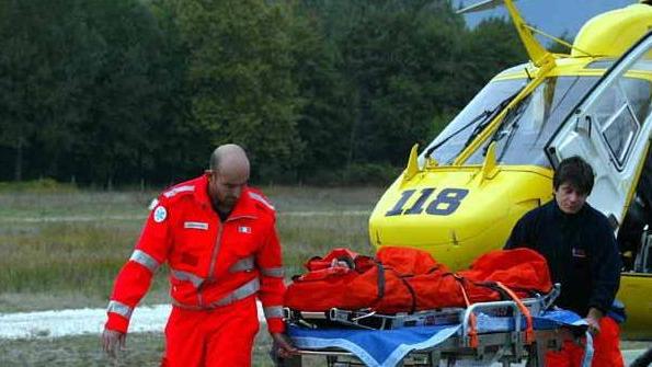 Precipita sul sentiero a Prati di Campocecina e si ferisce alla testa