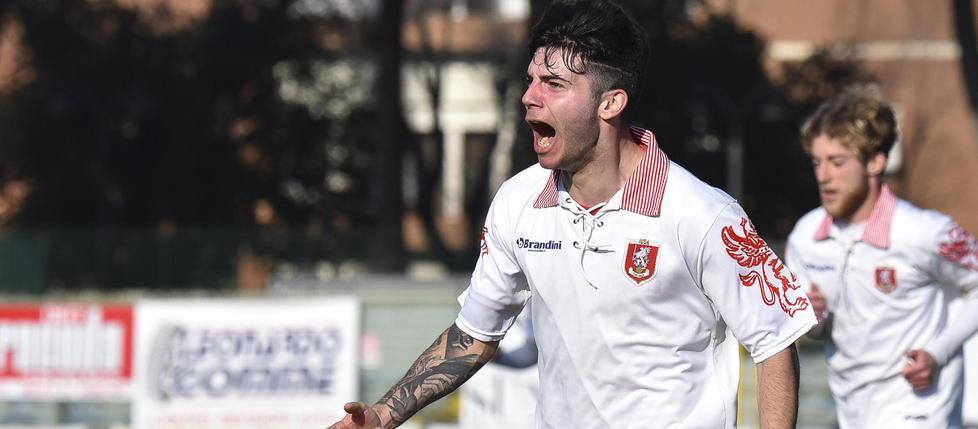 Il Grosseto soffre ma Molinari regala tre punti che valgono l’allungo in testa