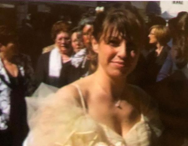 Mamma di due bambini muore a 45 anni stroncata da un male 