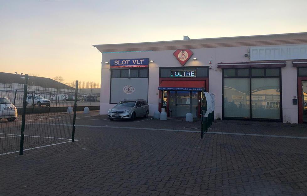Sventa una rapina e riesce a mettere in fuga il malvivente