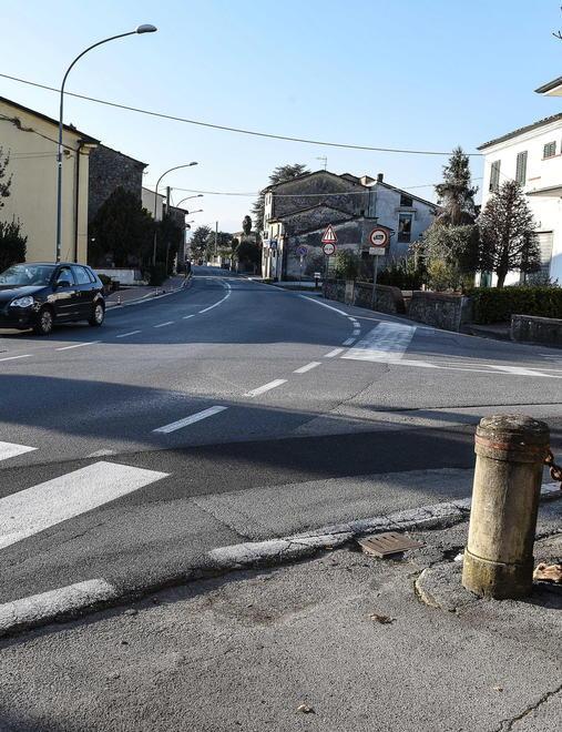 Rughi, si fa la rotatoria tra via Galgani e via Romana Ovest 