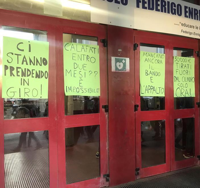 Caos Enriques, «Incredibile, la Provincia ci chiede di mandare gli iscritti in esubero in altri istituti cittadini» 