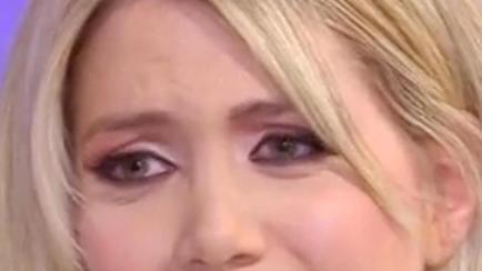 Wanda in lacrime alla tv: «Icardi non pensa ai soldi»