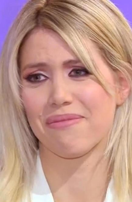 Wanda in lacrime alla tv: «Icardi non pensa ai soldi»