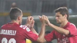 <strong>SVEGLIA.</strong> Lucarelli (5 gol) e Danilevicius (4), i bomber amaranto