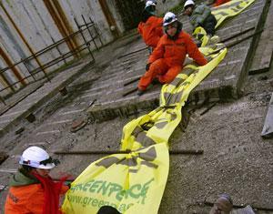 Incursione di Greenpeacealla ex centrale di Montalto
