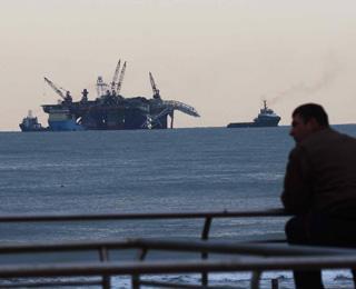 Off-shore, ancora proteste"Rischi, ma niente lavoro"