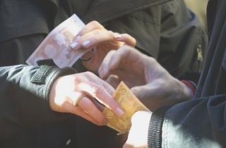 Sempre più famiglie si ritrovano in mano agli usurai