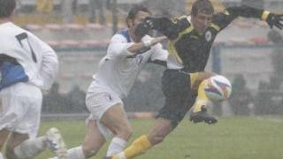 Una’azione della gara di andata