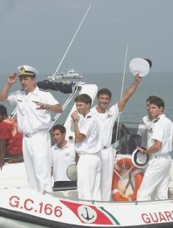 Una immagine della scena della fiction di Rai Uno Gente di mare