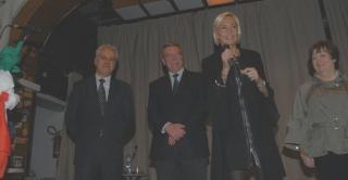 <strong>FAENZI. </strong>Sul palco con i candidati, alla sua destra Anna Olmi