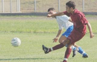 Gambino, il migliore con la Pro Livorno, ha sfiorato un gol su punizione