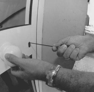Un ladro tenta di entrare in una casa: a Romagnano è successo quattro volte