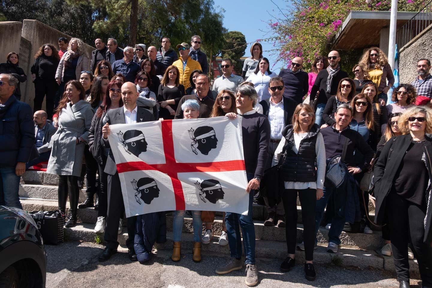 Una manifestazione di lavoratori Air Italy (foto Mario Rosas)