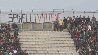 I tifosi in Piazzale Montello a fine partita e uno dei petardi sparati ieri dalla curva Nord