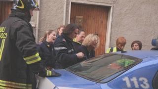 L’intervento della polizia in via Chiellini