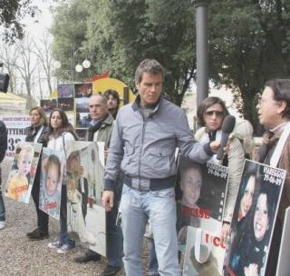 Jimmy Ghione di &laquo;Striscia&raquo; con i familiari 