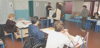 Si vota in un seggio piombinese