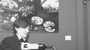 Selezione di vini locali in passerellagrazie all'Associazione sommelier