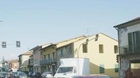 Un tratto di via Primo Maggio a Margine Coperta