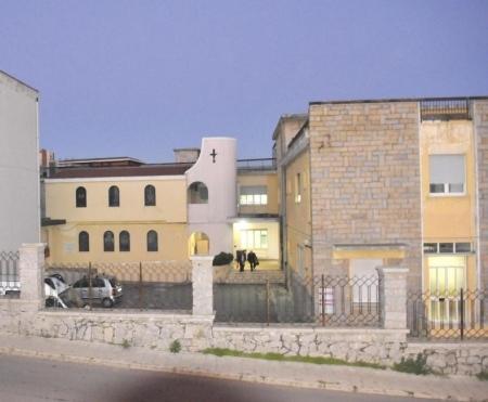 Allarme della Cgil: «Gli ospedali di Tempio e La Maddalena rischiano la chiusura» 