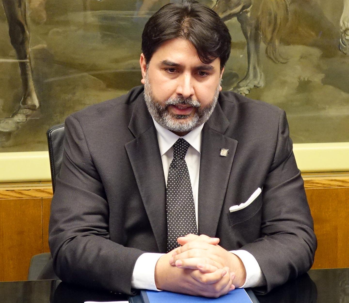 Incidente diplomatico tra premier e governatore 