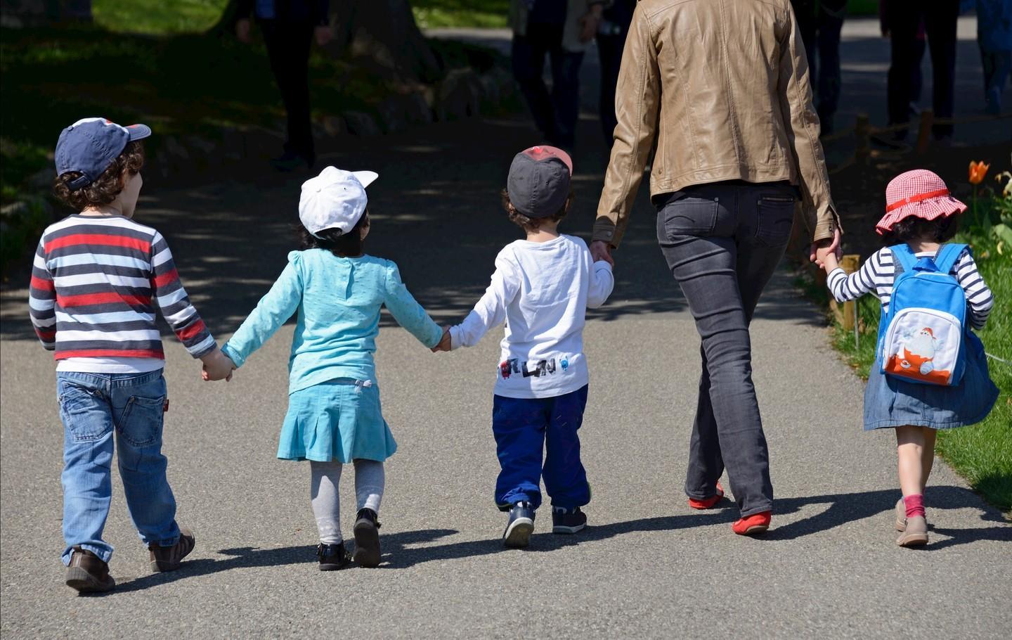 Famiglie numerose, per il bonus bastano tre figli 