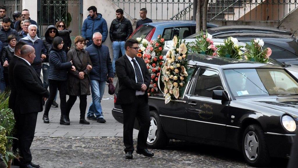 Il funerale di Diego Caggiari (foto Massimo Locci)