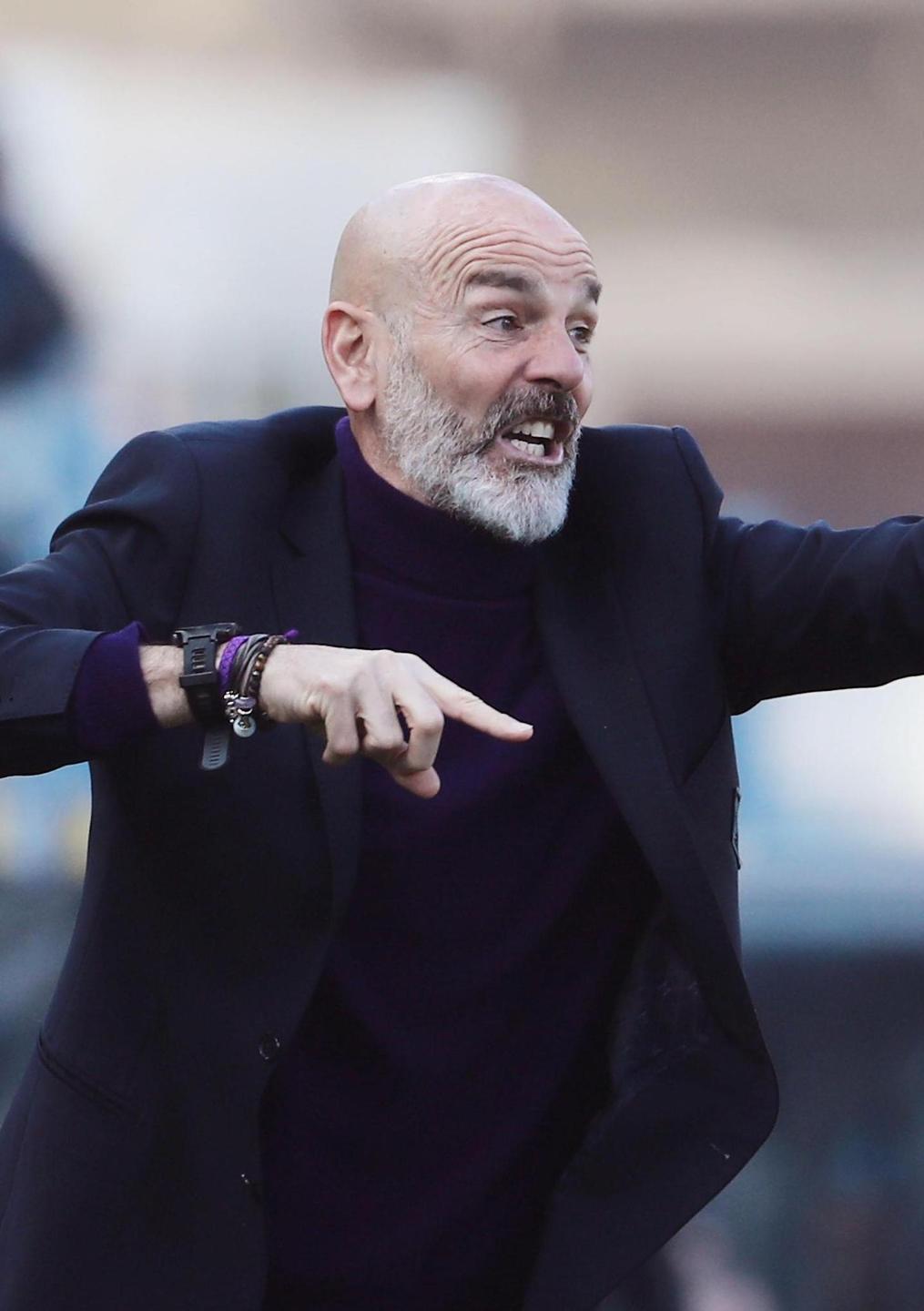 Giampaolo esonerato il Milan sceglie Pioli ma i tifosi dicono no 
