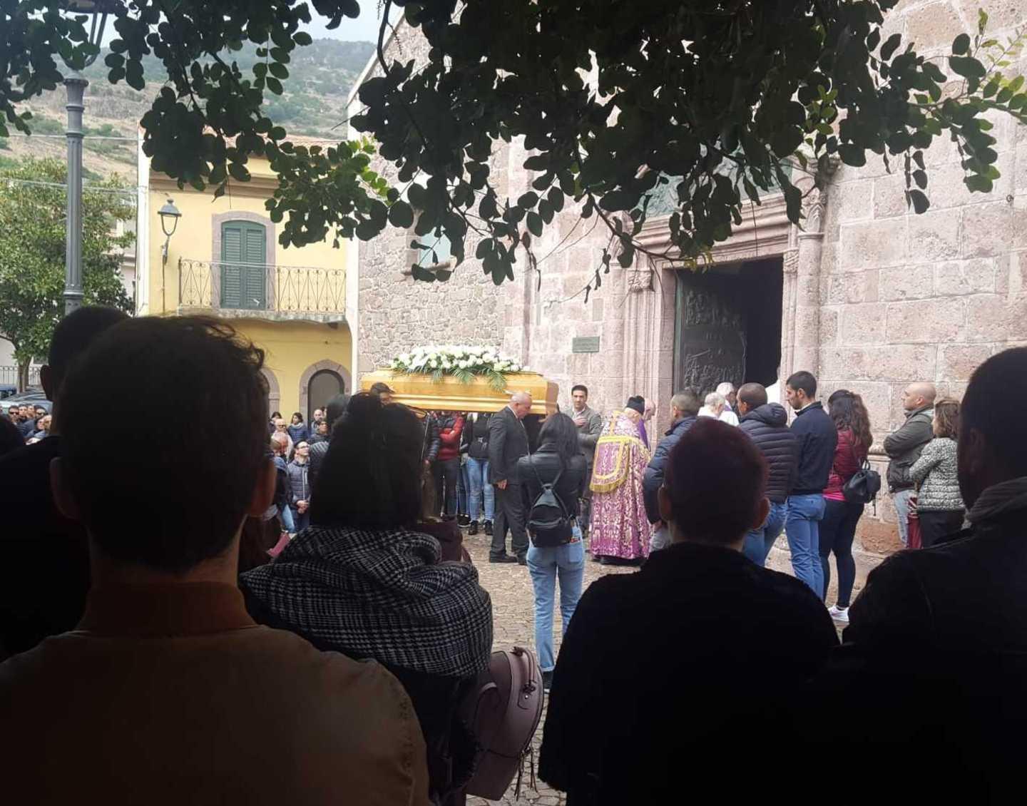 Bortigali ancora sotto choc. L’addio a Gavino Bulla 