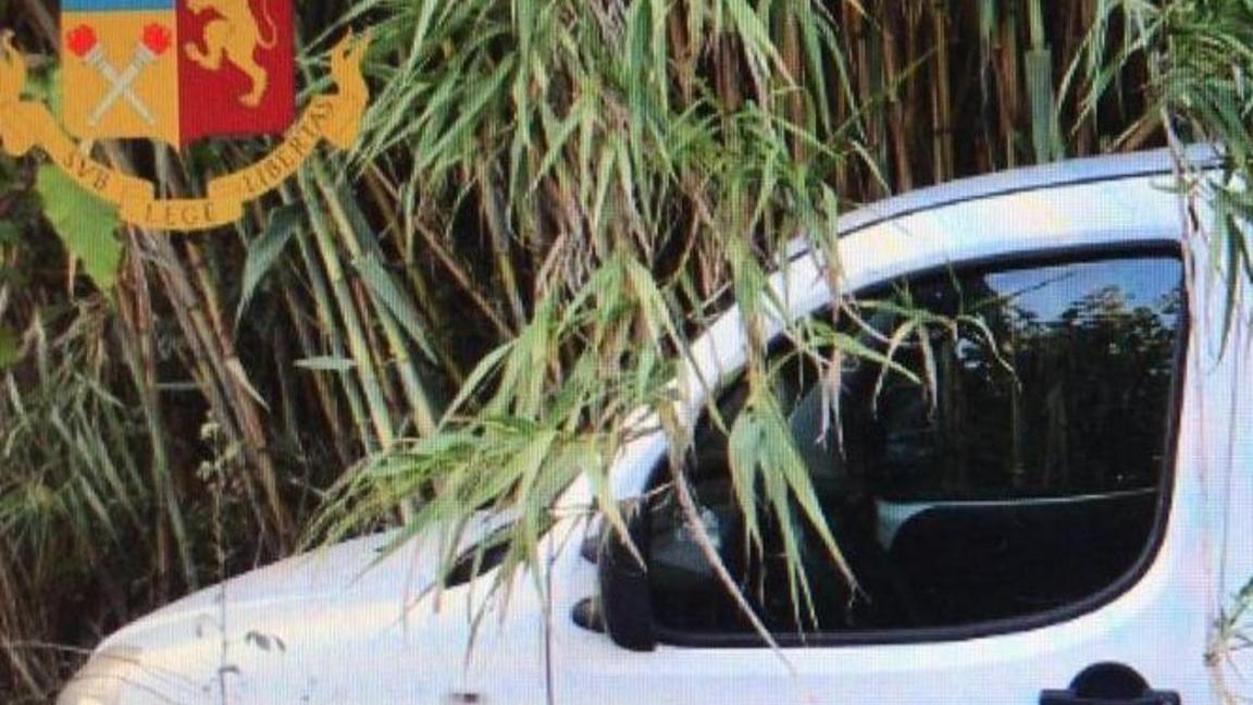 Tentata rapina, trovata l’auto della fuga
