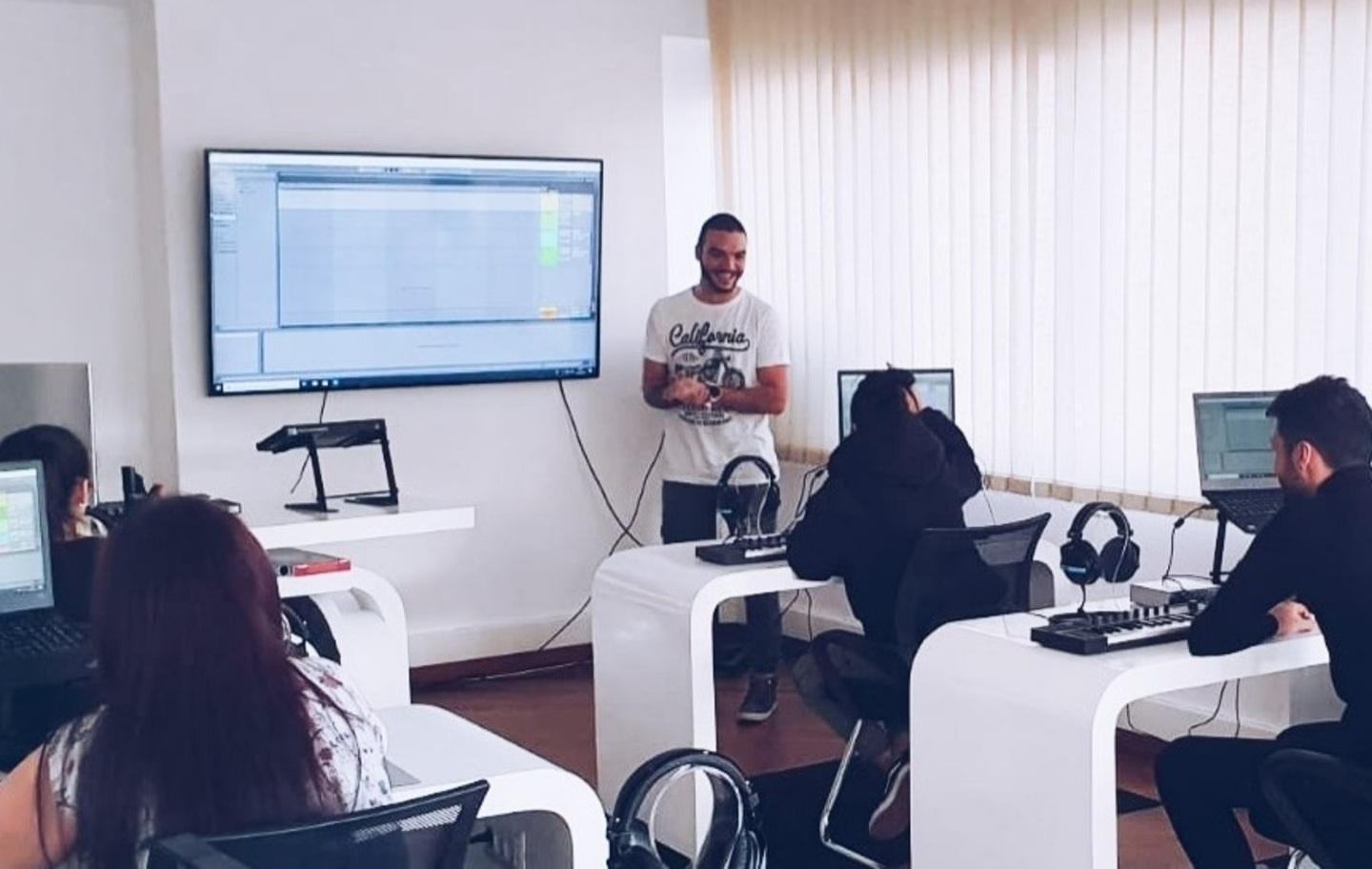 Ecco “Ikno Drop” A Sassari la scuola per producer e dj