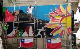 Un murale per cementare l’amicizia 