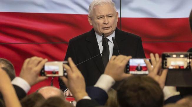 Polonia, più forte partito di Kaczynski