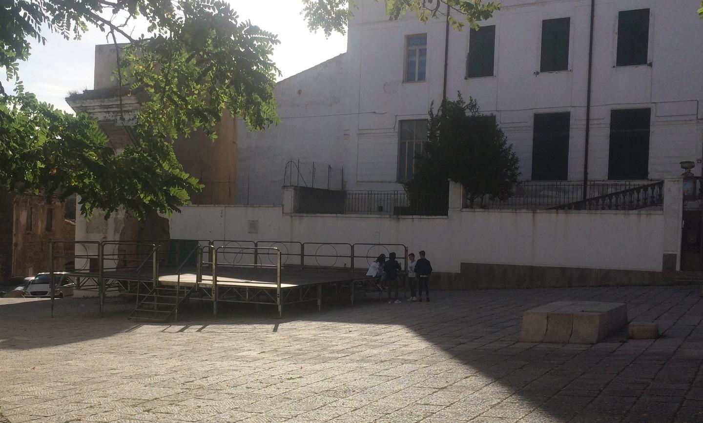 Stagione conclusa ma il palco resta là