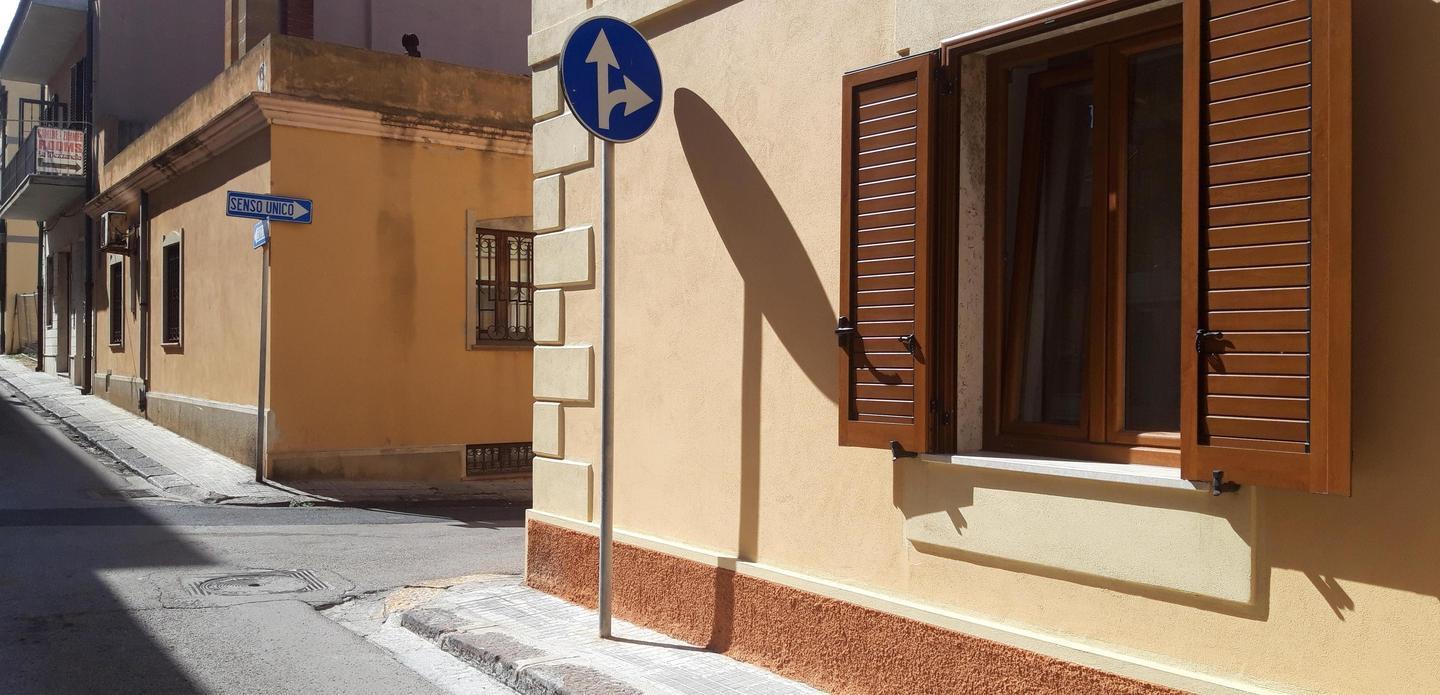 «La mia vita impossibile in carrozzina» 